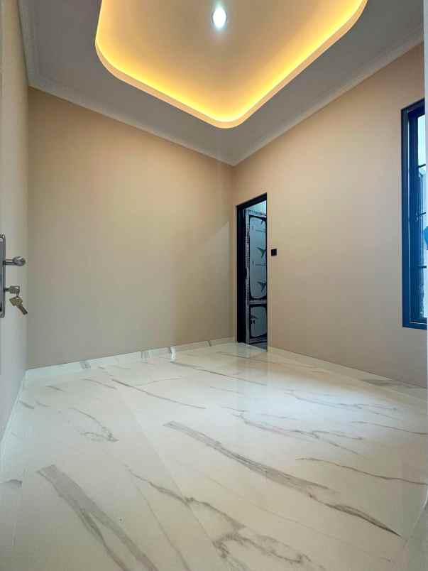 dijual rumah jagakarsa jaksel