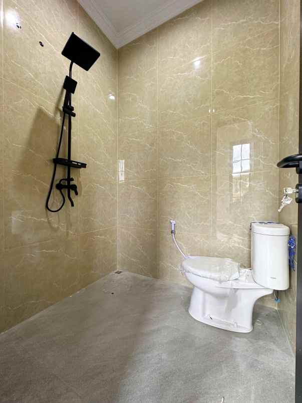 dijual rumah jagakarsa jaksel