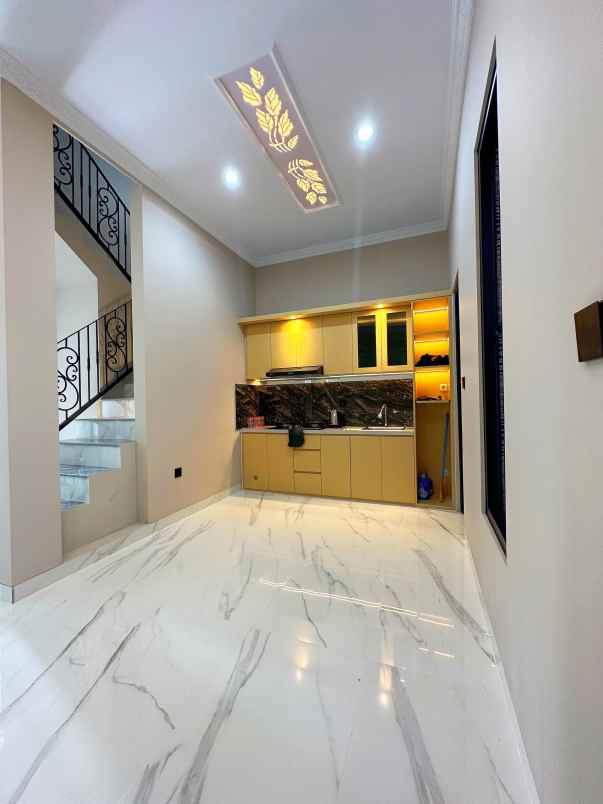 dijual rumah jagakarsa jaksel