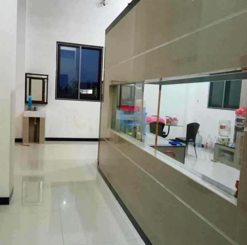 dijual rumah jalan aries