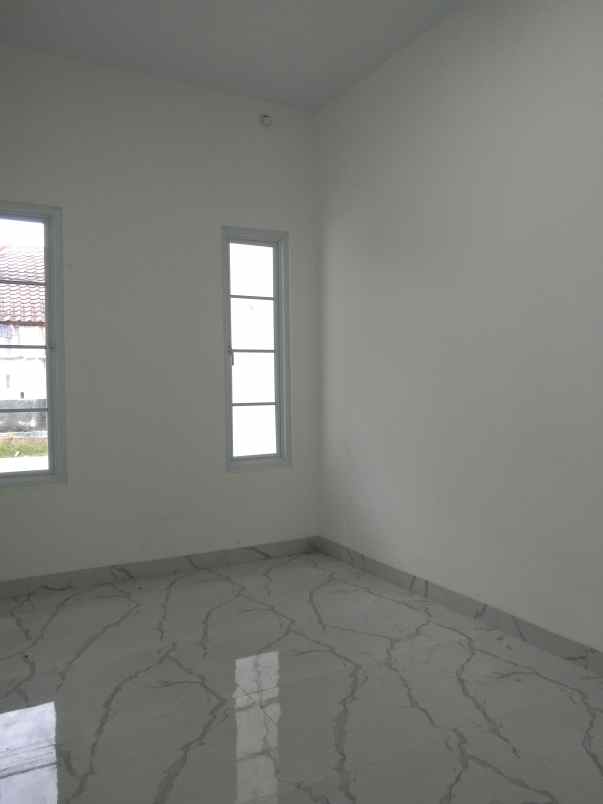 dijual rumah jalan duren rangkapan jaya