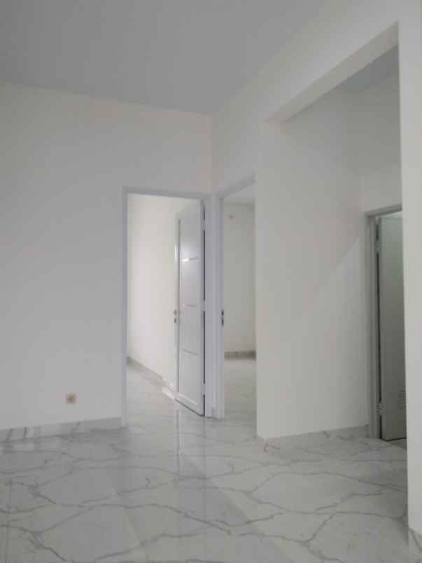 dijual rumah jalan duren rangkapan jaya