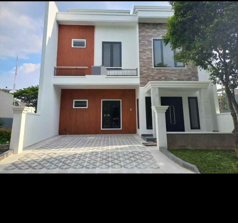 dijual rumah jalan eastwood