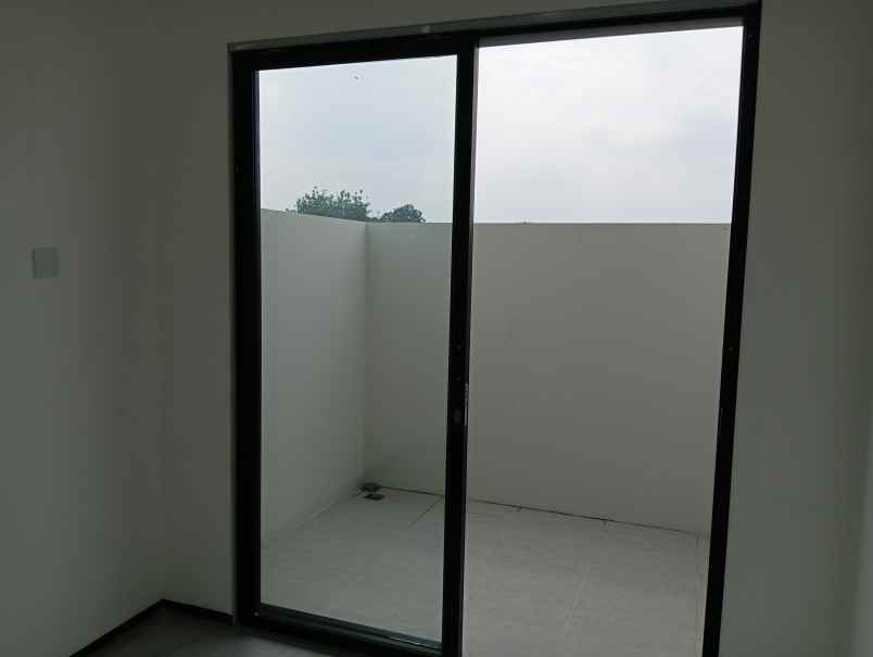 dijual rumah jalan h abdul wahab