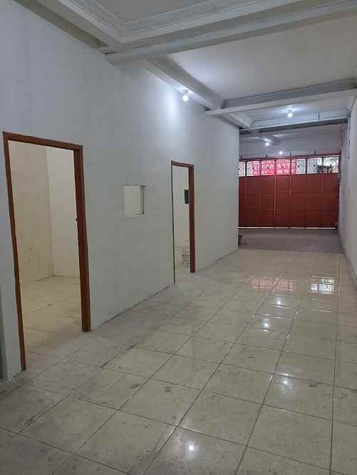 dijual rumah jalan krendang barat