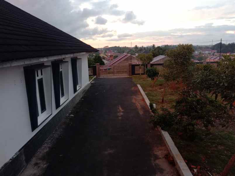 dijual rumah jalan merpati rawamakmur