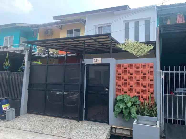 dijual rumah jalan raya kreo larangan