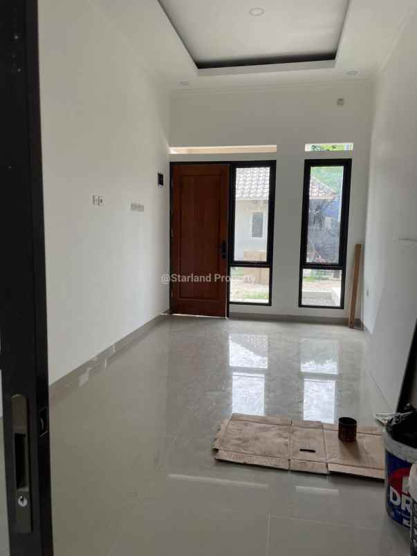 dijual rumah jalan raya pamulang dekat