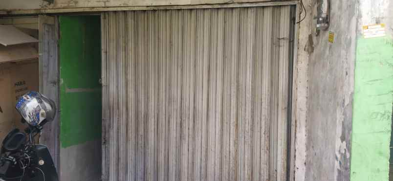 dijual rumah jalan raya penggilingan