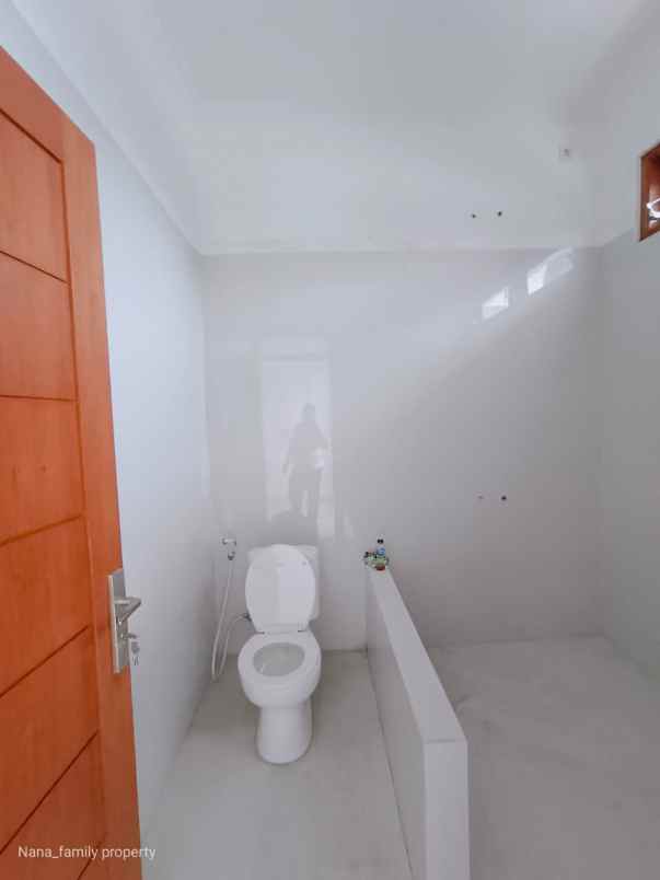 dijual rumah jalan raya pondok ranji