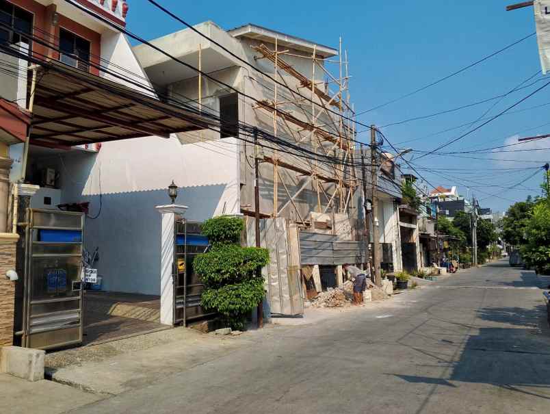 dijual rumah jalan swasembada tanjung