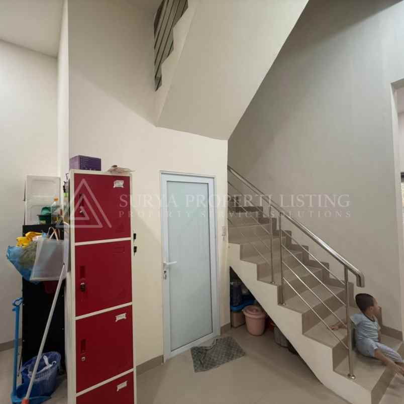 dijual rumah jalan tuba iv kompelek de