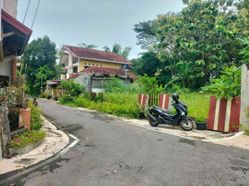 dijual rumah jaten