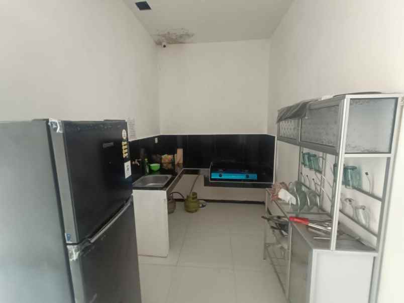 dijual rumah jl bunga bunga