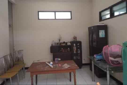 dijual rumah jl damai