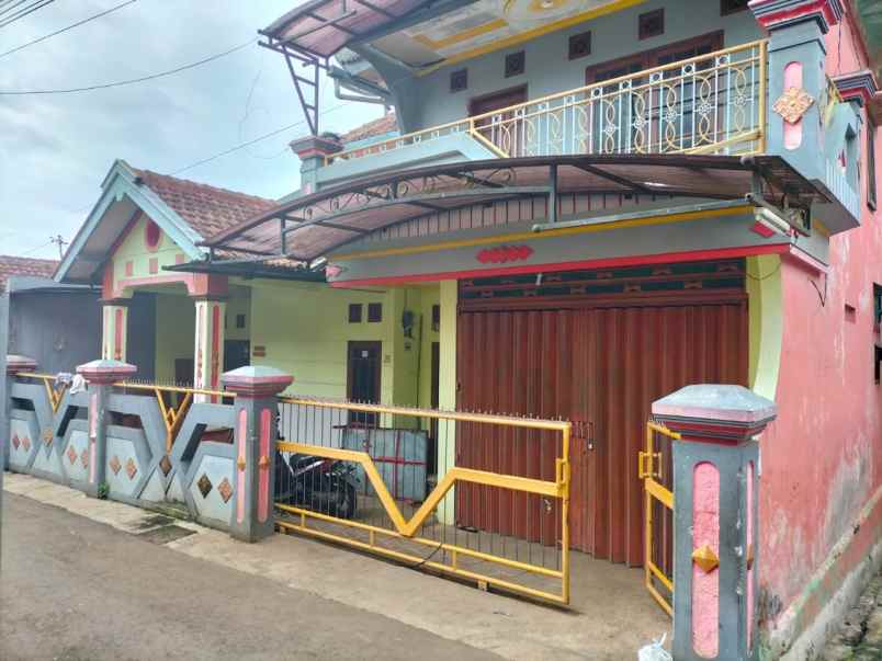 dijual rumah jl dewi sartika