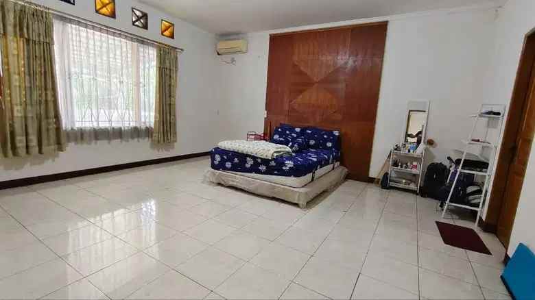 dijual rumah jl h dogon perumkar pemda