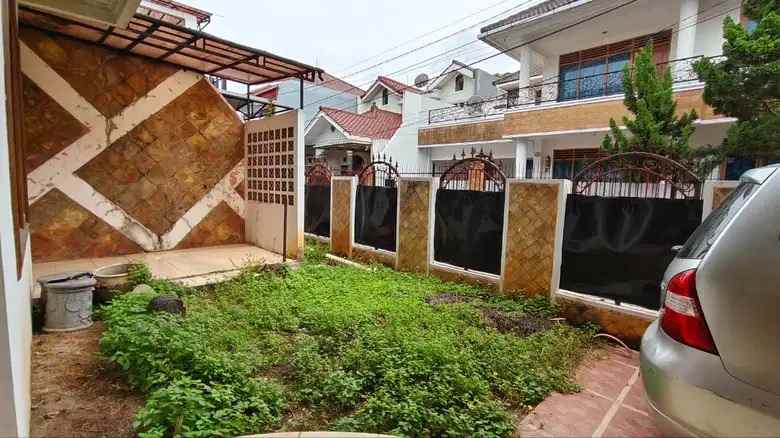 dijual rumah jl h dogon perumkar pemda