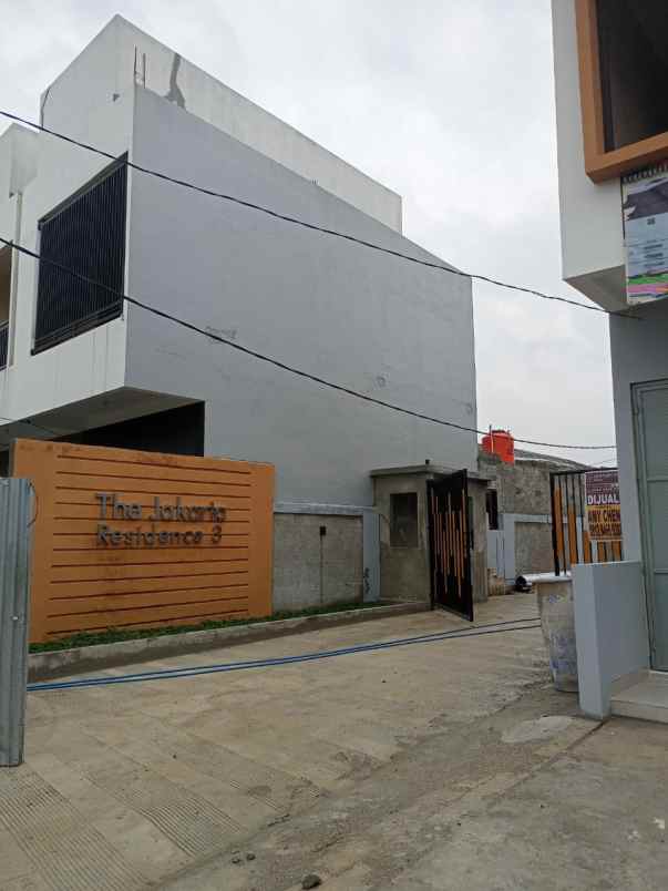 dijual rumah jl h genang tanah tinggi