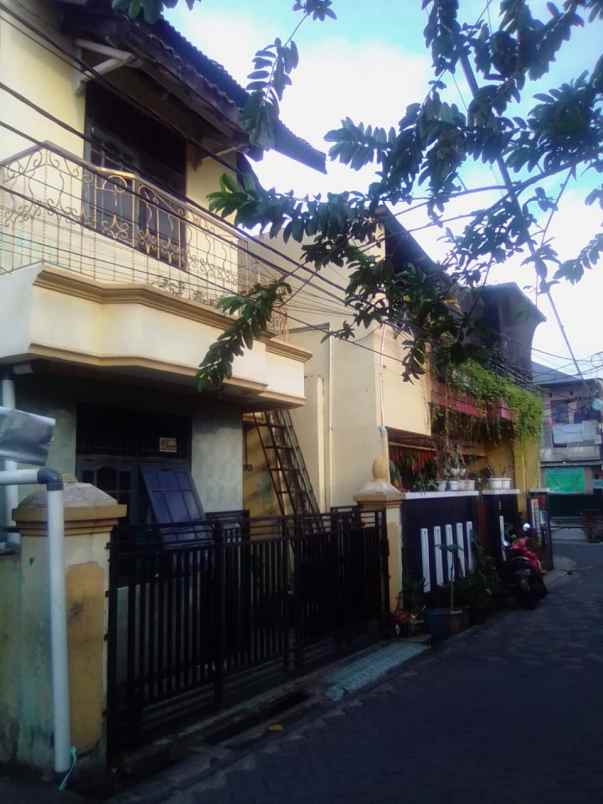 dijual rumah jl h risan