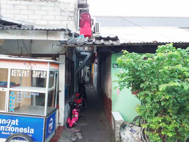 dijual rumah jl jati barang v rt 011 rw