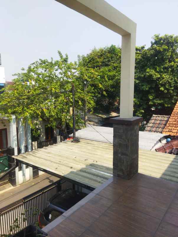 dijual rumah jl karyabakti 3 1 57 rw 11