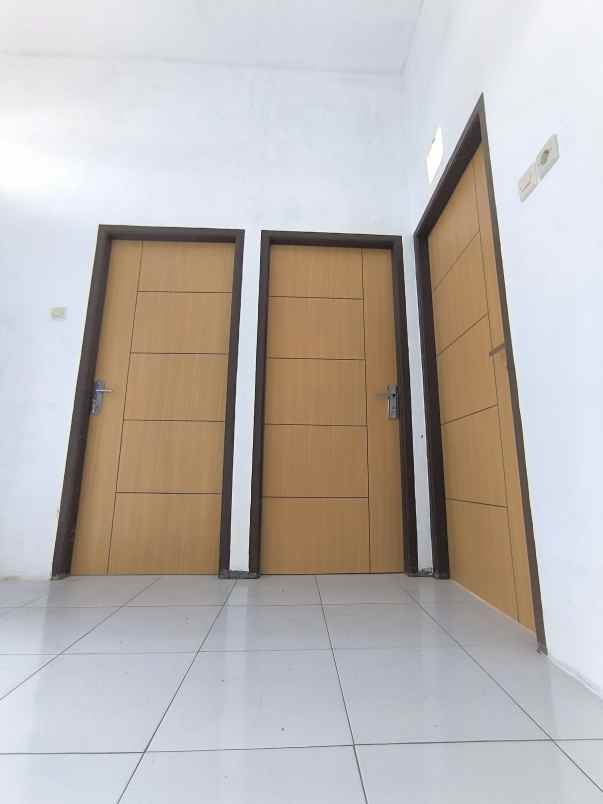 dijual rumah jl kasikon wadung