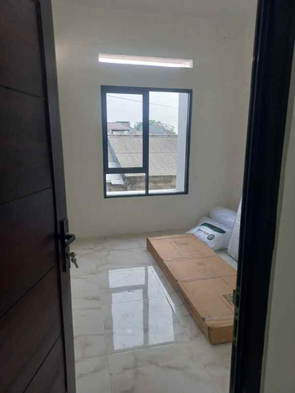 dijual rumah jl kayu gede 2 rt 02 rw 04