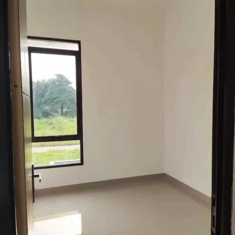 dijual rumah jl kemuning iii kelurahan