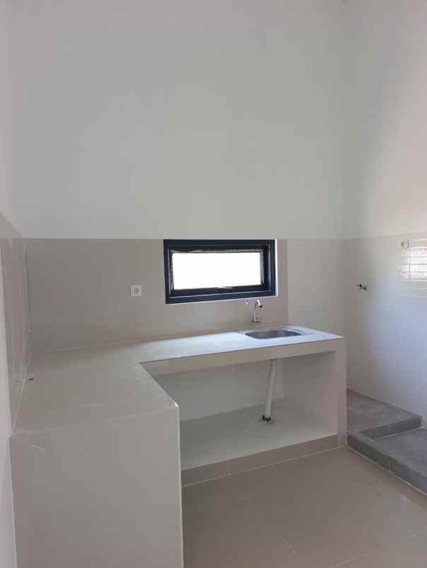 dijual rumah jl kendedes purwosari