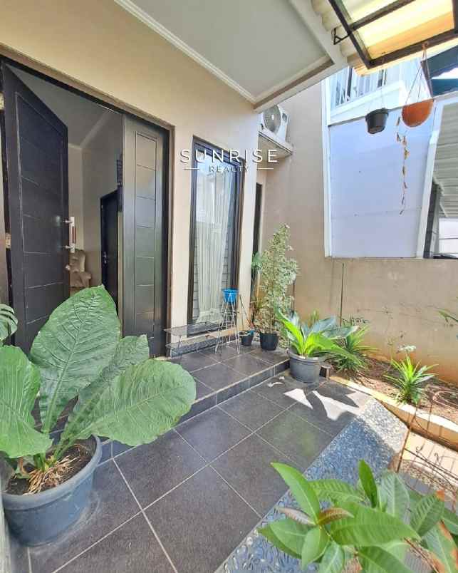 dijual rumah jl khafi 1 jagakarsa