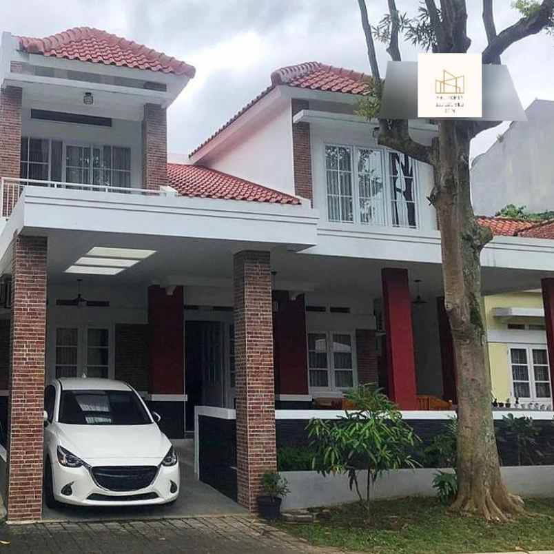 dijual rumah jl kota baru parahyangan