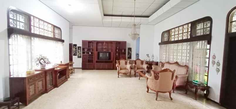 dijual rumah jl laksamana malahayati