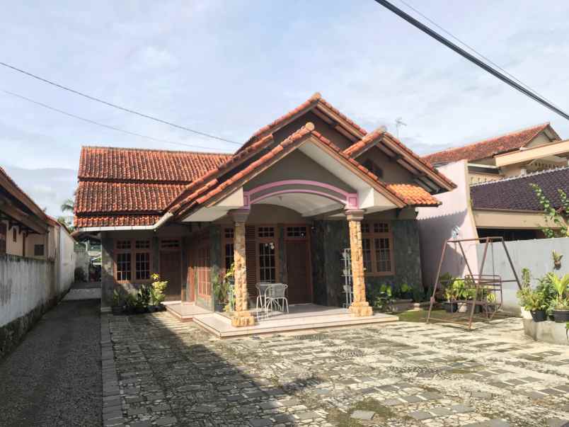 dijual rumah jl majalengka maja