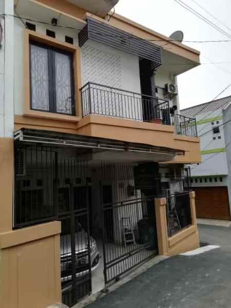 dijual rumah jl mawar ii bintaro kec