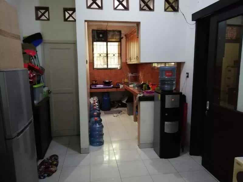 dijual rumah jl mawar ii bintaro kec