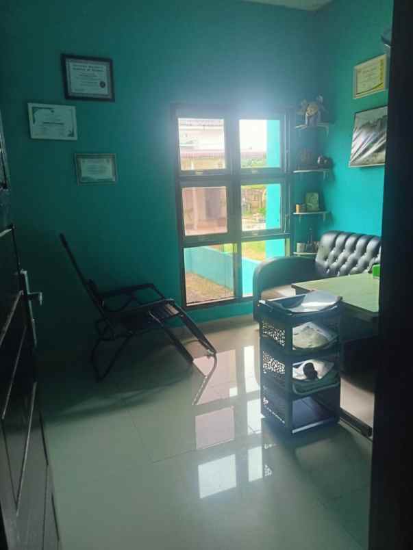 dijual rumah jl melati