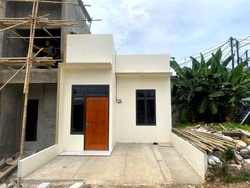 dijual rumah jl meran cilodong kota depok