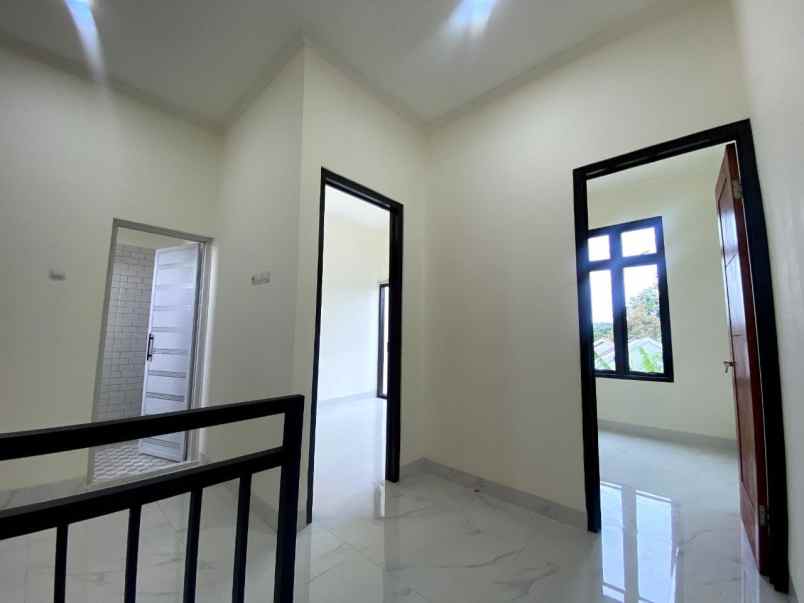 dijual rumah jl meran cilodong kota depok