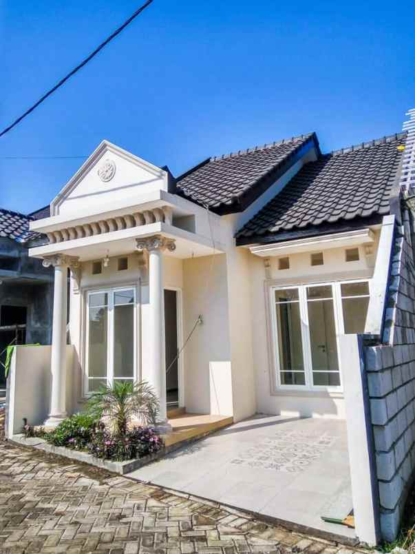 dijual rumah jl mondoroko selatan