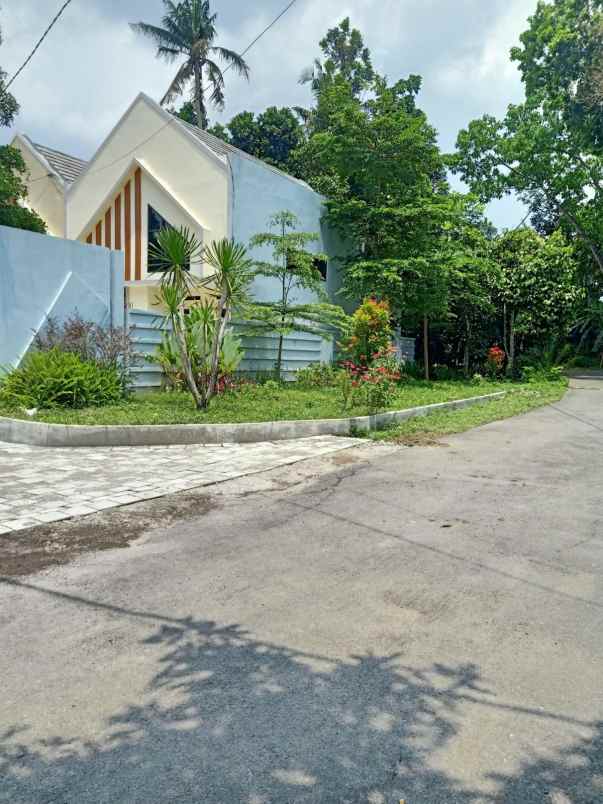 dijual rumah jl nangsri manisrenggo klaten