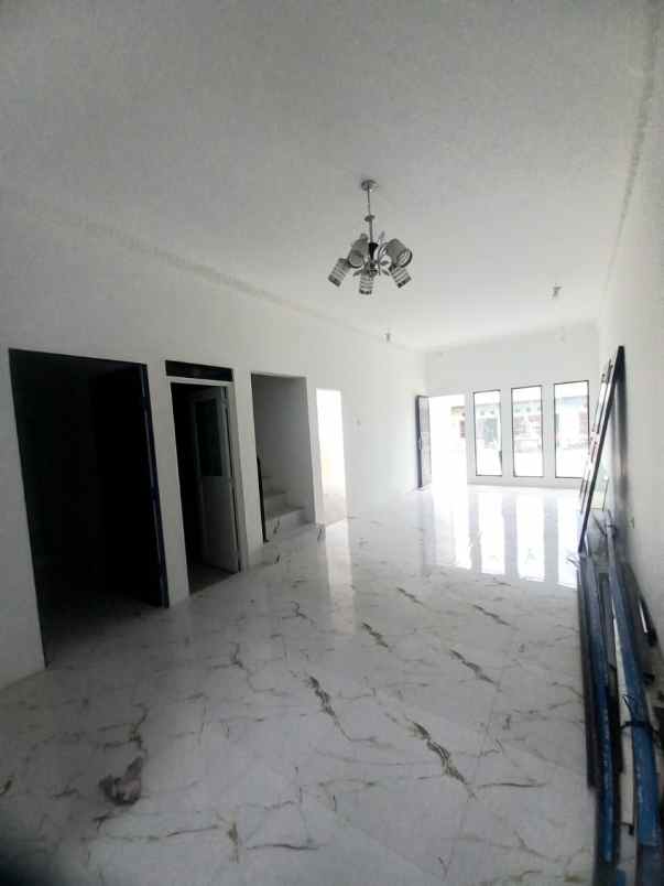 dijual rumah jl penggilingan cakung