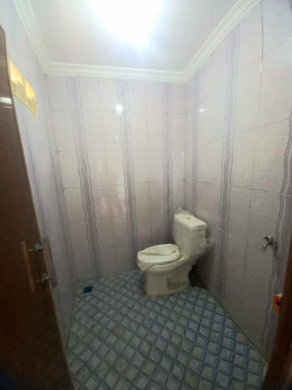 dijual rumah jl penggilingan cakung