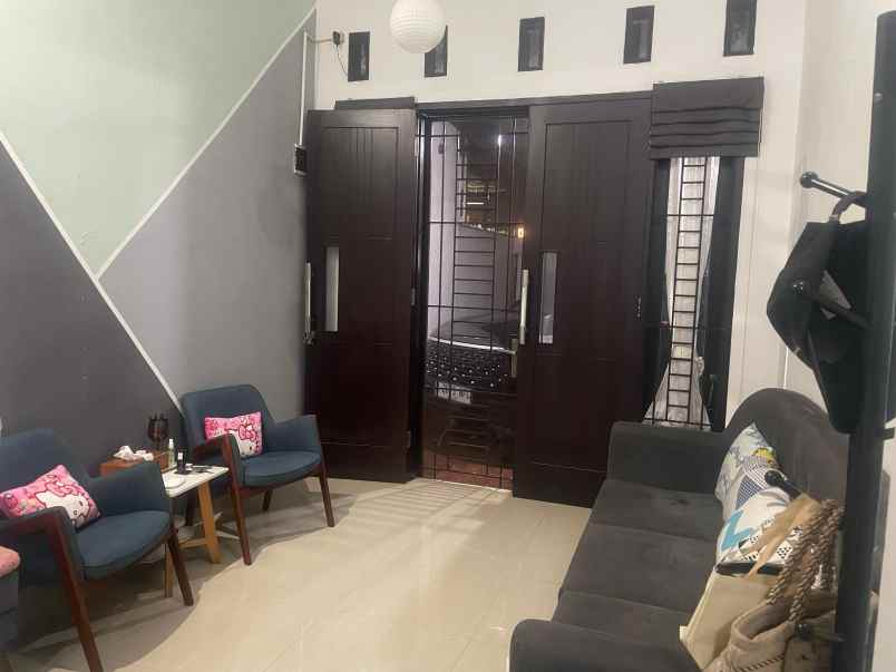 dijual rumah jl ratna jatibening bekasi