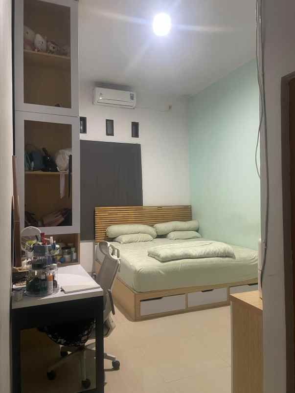 dijual rumah jl ratna jatibening bekasi