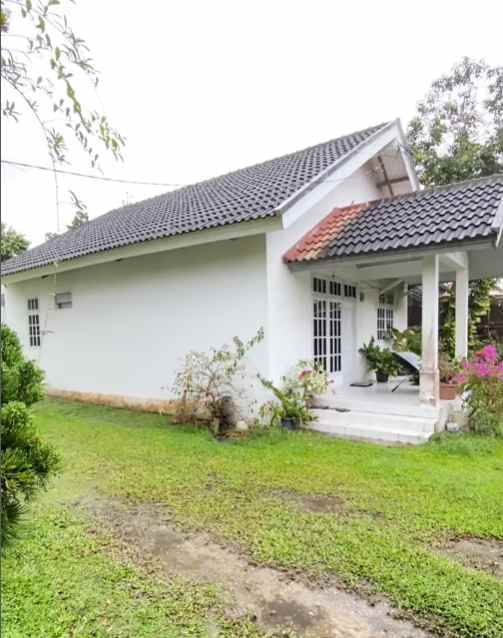 dijual rumah jl rawa putih no 22