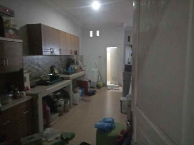 dijual rumah jl raya sawangan rangkapan