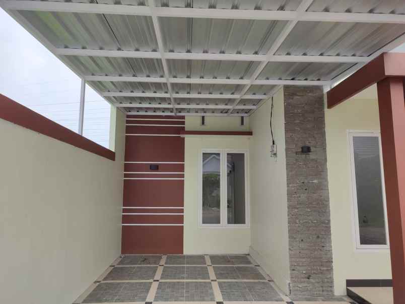 dijual rumah jl sam ratulangi klitik