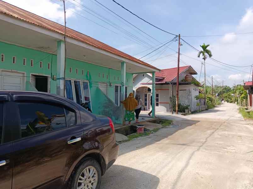 dijual rumah jl suka karya