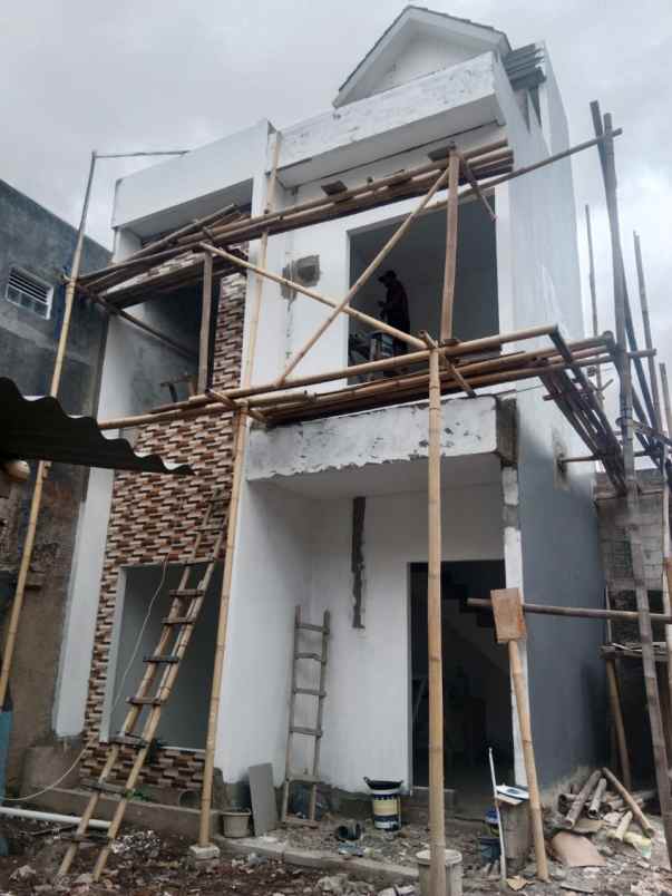 dijual rumah jl utan kayu